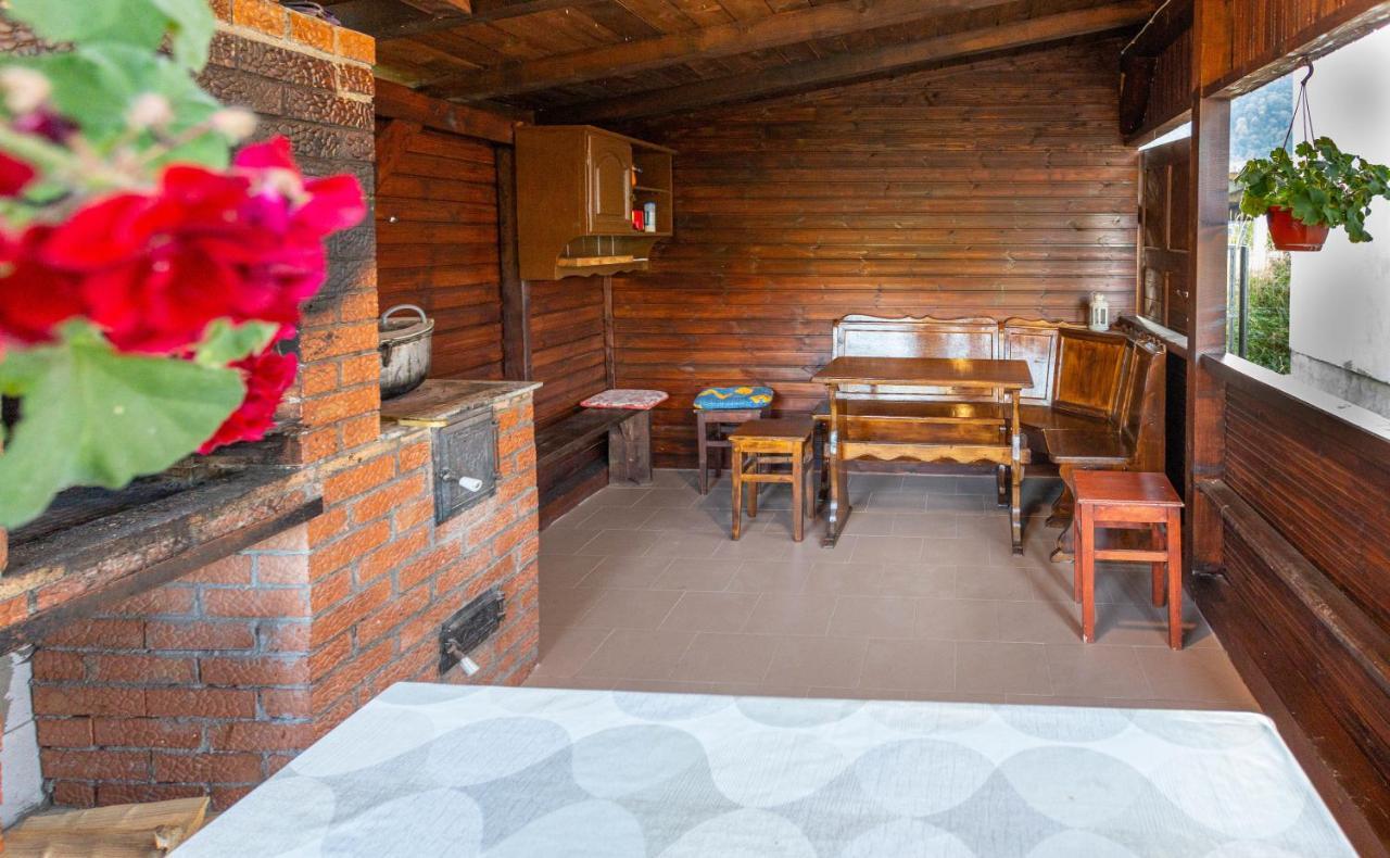 Casa De Vacanta Armi Molidu Экстерьер фото